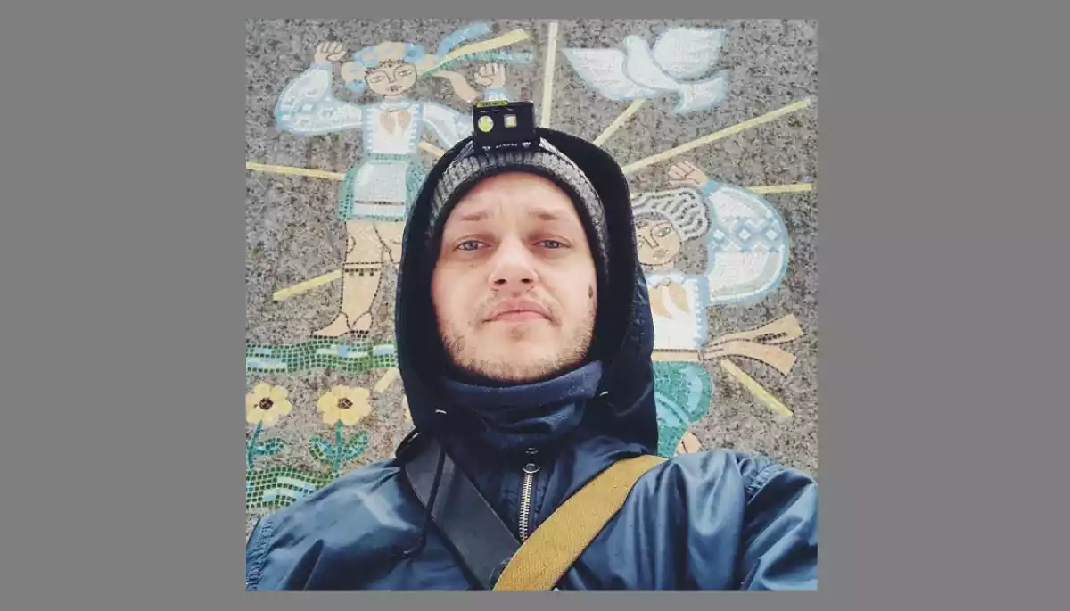 &laquo;Тепер ми друзі&raquo;. Документаліст Володимир Демченко затримав критика Росії Джона Суіні та передав його СБУ