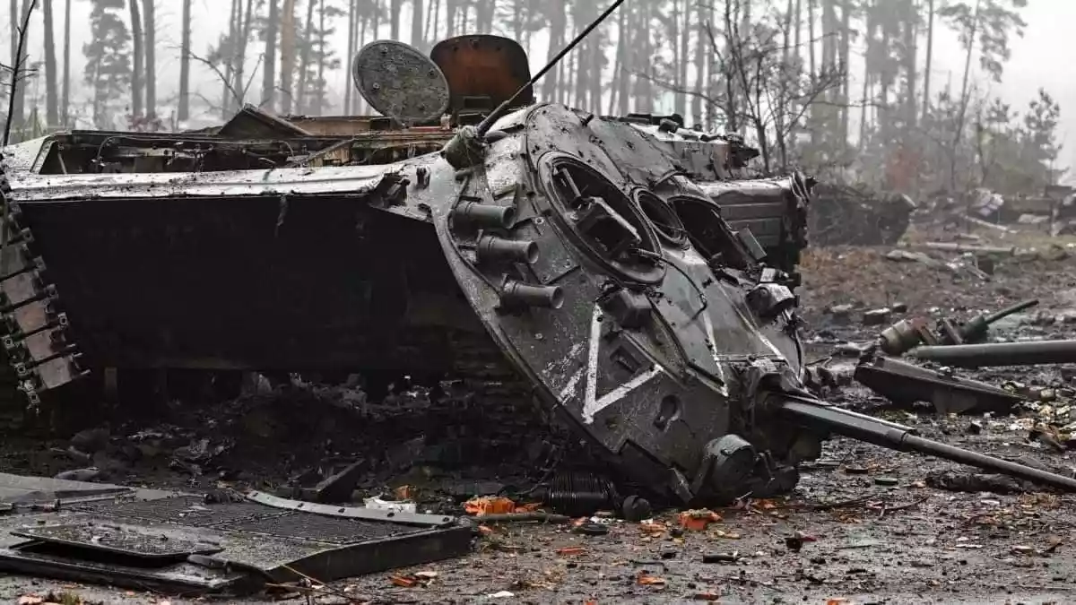 У Литві заборонили публічне використання георгіївської стрічки та російських символів Z та V