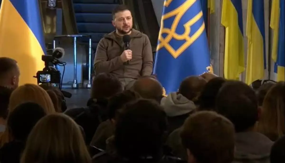Зеленський і Ткаченко подякували журналістам за роботу під час війни