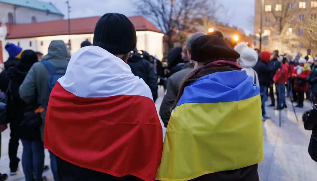 &laquo;Україна 24&raquo; в прямому ефірі покаже благодійний концерт &laquo;Слава Україні&raquo; з Варшави
