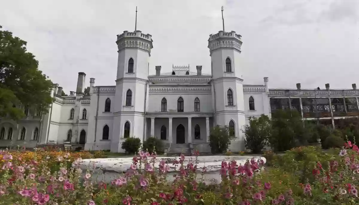 На ютуб-каналі &laquo;1+1&raquo; покажуть проєкт &laquo;Українські палаци. Золота доба&raquo;