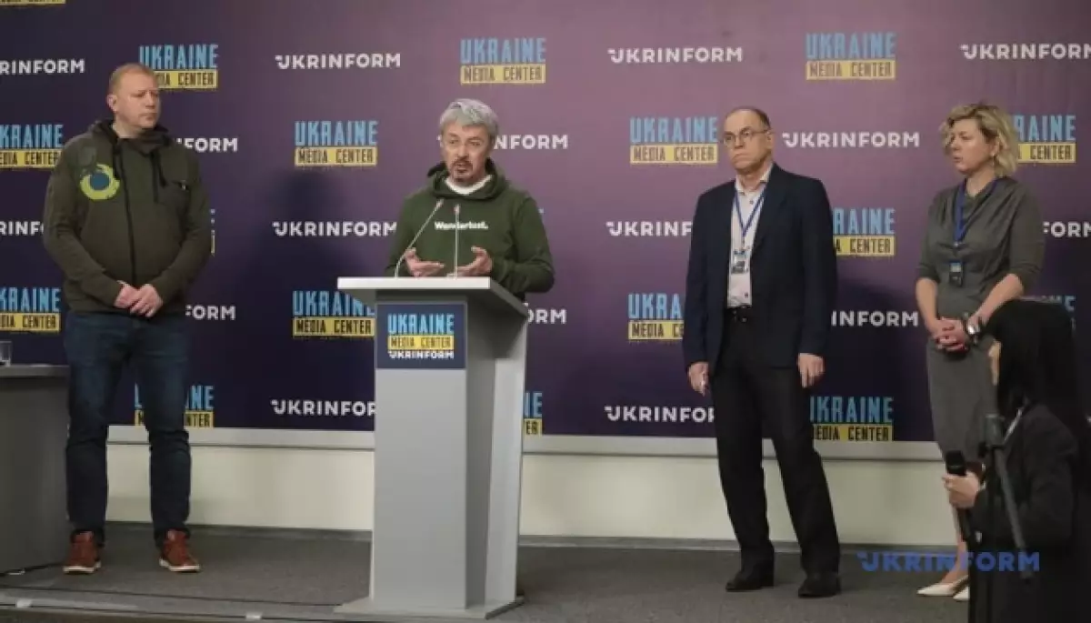 Медіацентр &laquo;Україна&raquo; співпрацюватиме з журналістами щодо поїздок та орієнтаційних сесій
