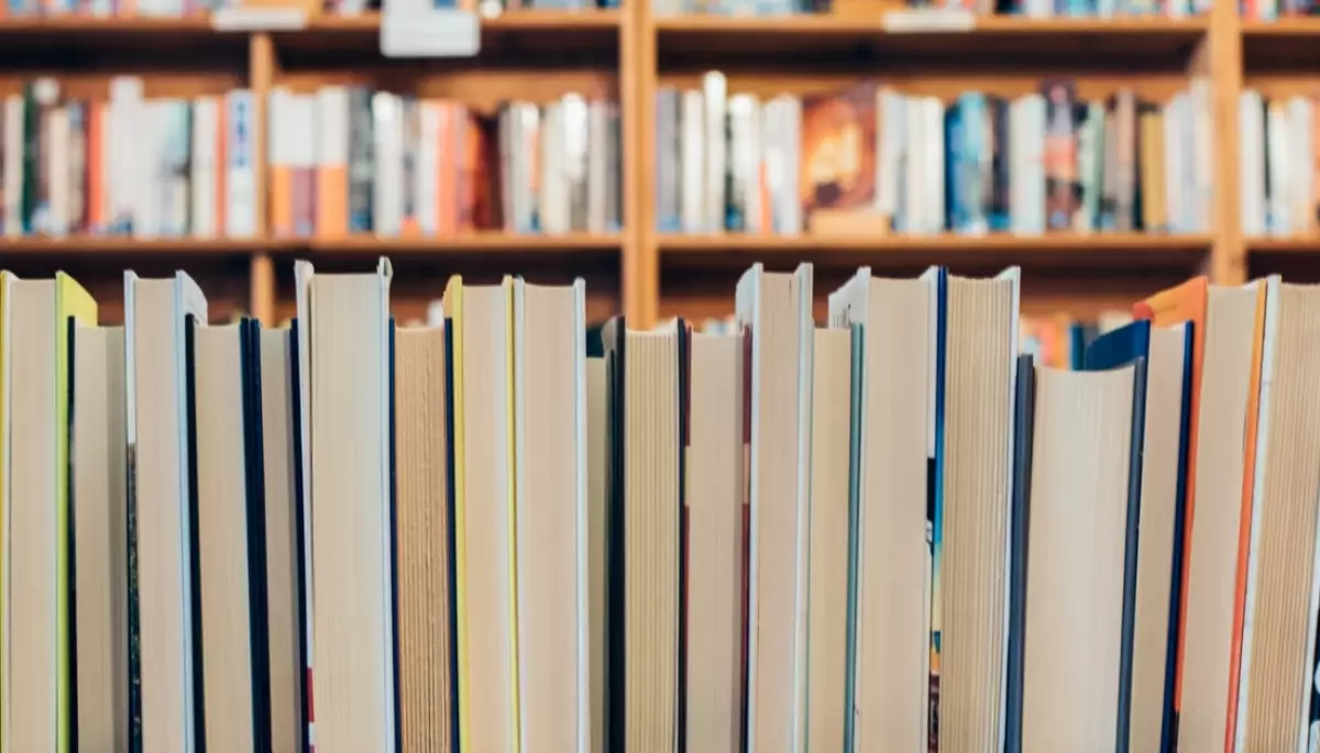 У МКІП розповіли, які російські книги першочергово вилучатимуть із бібліотек