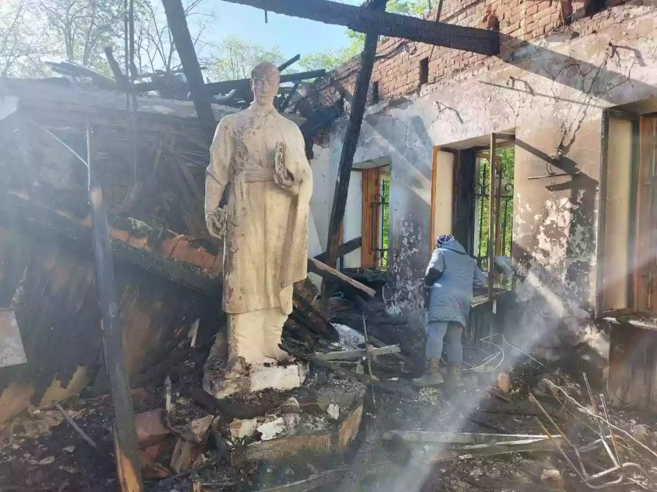 Російські окупанти зруйнували музей Григорія Сковороди на Харківщині