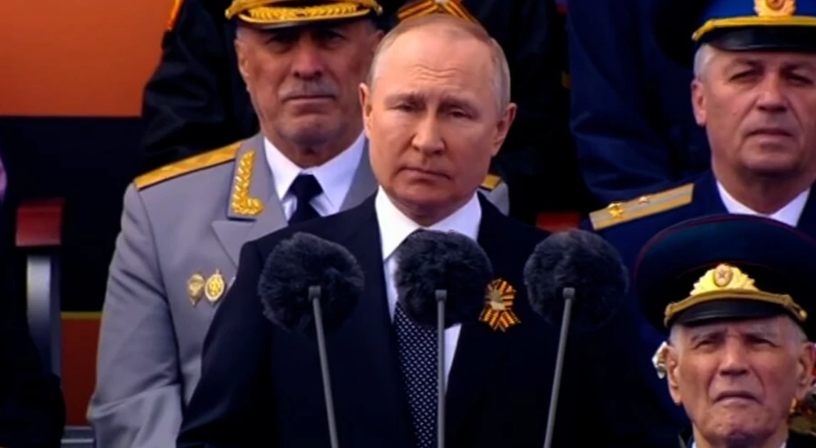 Росіяни не змогли транслювати парад Путіна на окупованих територіях України – Держспецзв'язку