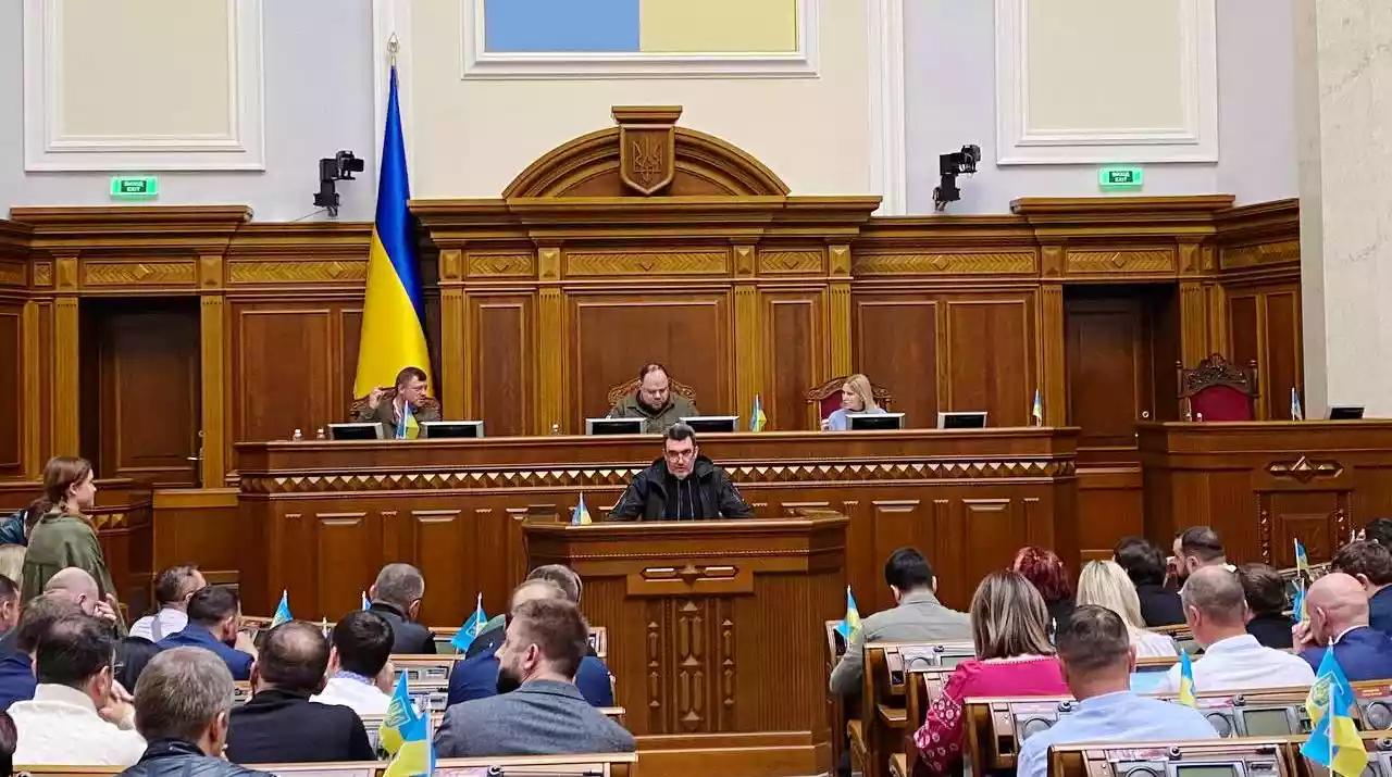 У Раді проголосували за продовження воєнного стану та мобілізації в Україні до 23 серпня