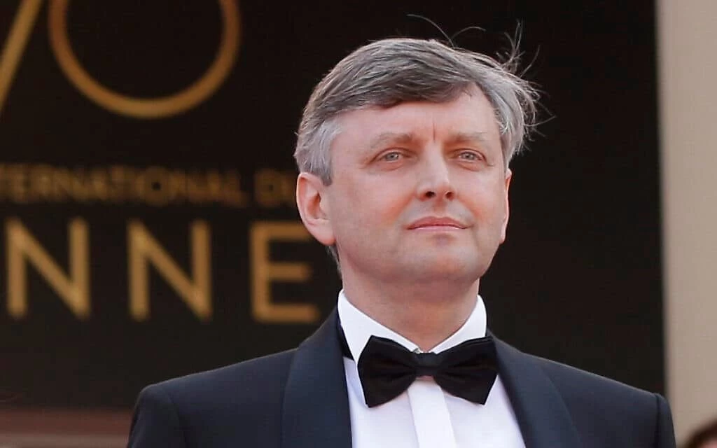 Лозниця гидить Україні, але світ його слухає