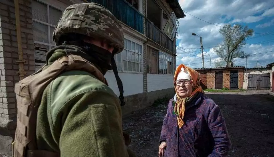 Найчастіше новини під час війни українці отримують із соцмереж &mdash; опитування &laquo;Опори&raquo;