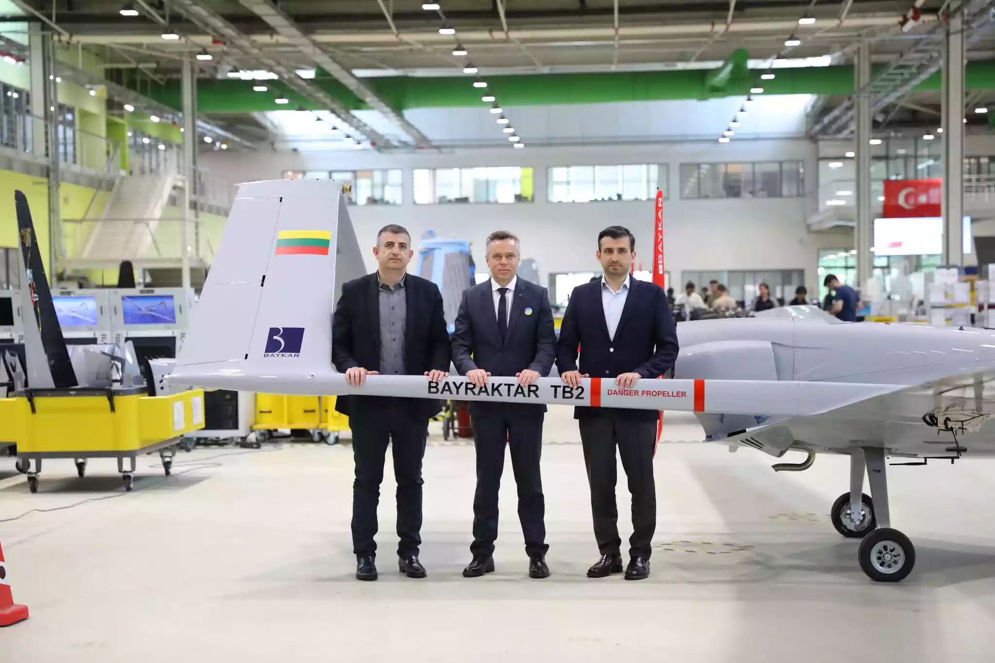 Литва отримає в подарунок дрон Bayraktar, який вона планувала купити для України