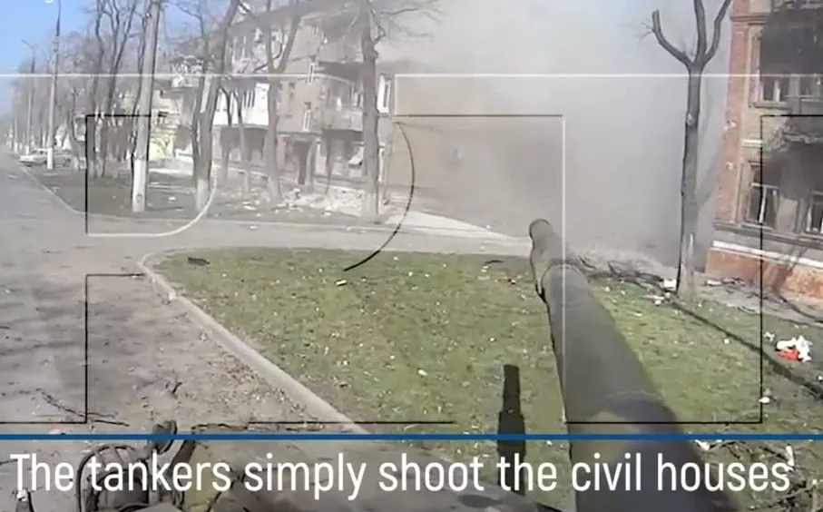У Маріуполі росіяни показово обстріляли будинок для пропагандистського відео, загинули 6 осіб – радник мера
