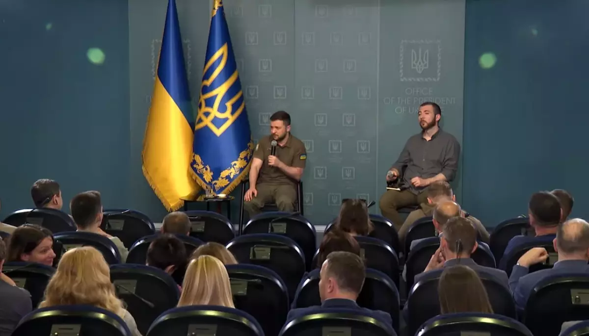 «Могли б раніше мені сказати»: Зеленський відреагував на приїзд Овсяннікової до України
