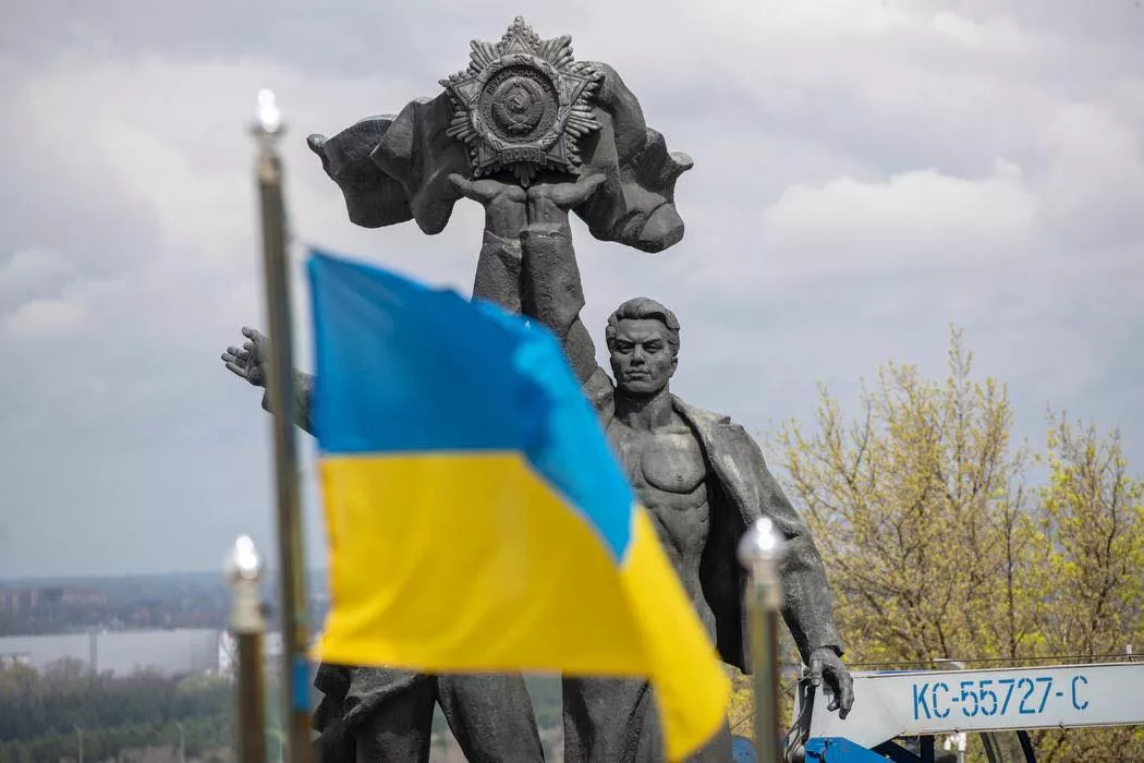 До Ради з питань дерусифікації та декомунізації увійдуть письменники, видавці та історики