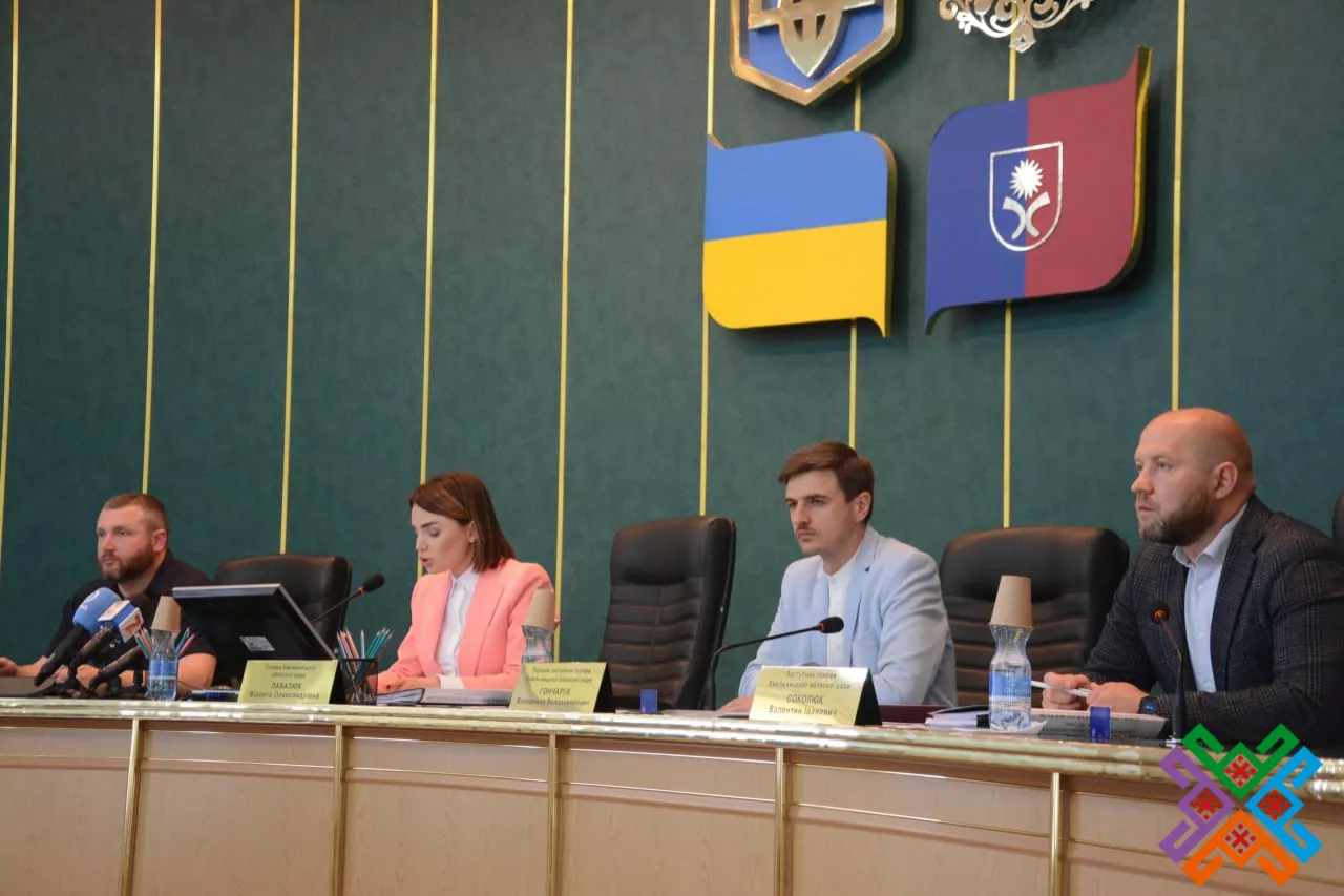 В Хмельницькій області заборонили  публічне звучання російськомовних пісень