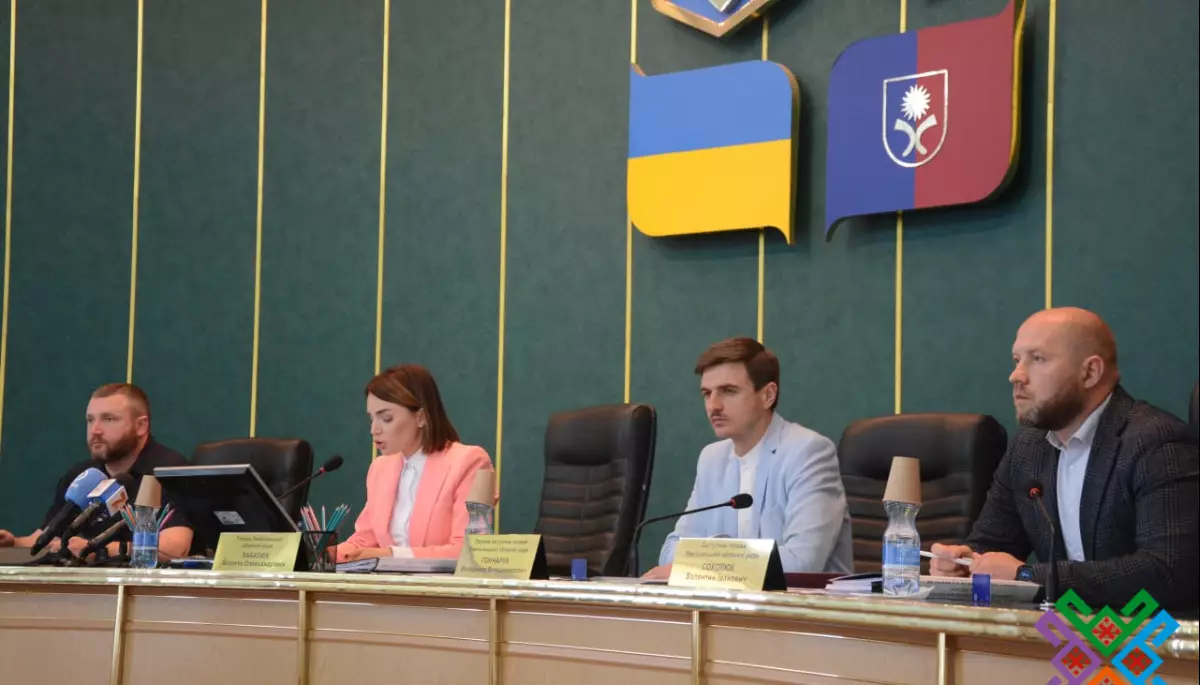В Хмельницькій області заборонили  публічне звучання російськомовних пісень