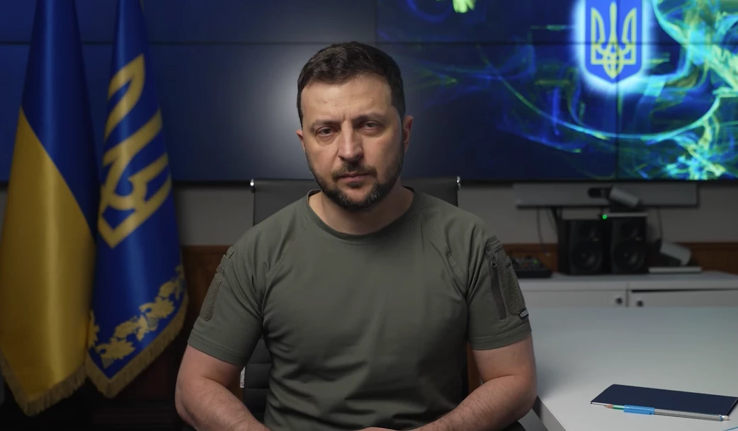 Подоляк розповів, хто працює над промовами Зеленського