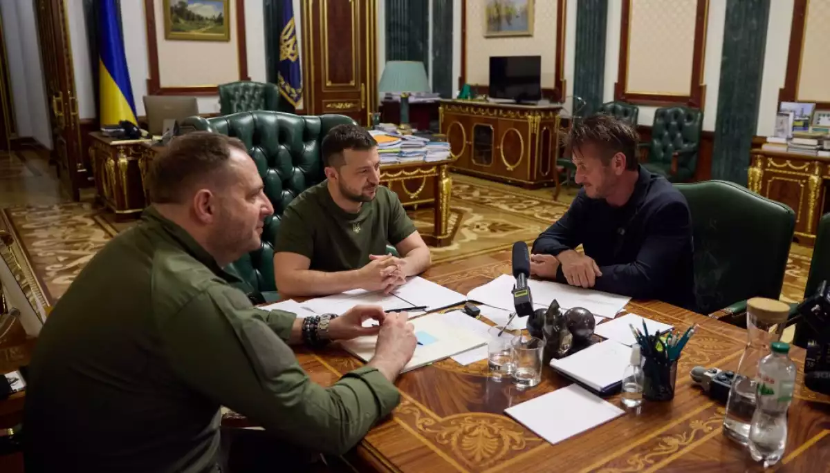 Президент подякував кінорежисеру Шону Пенну за підтримку України