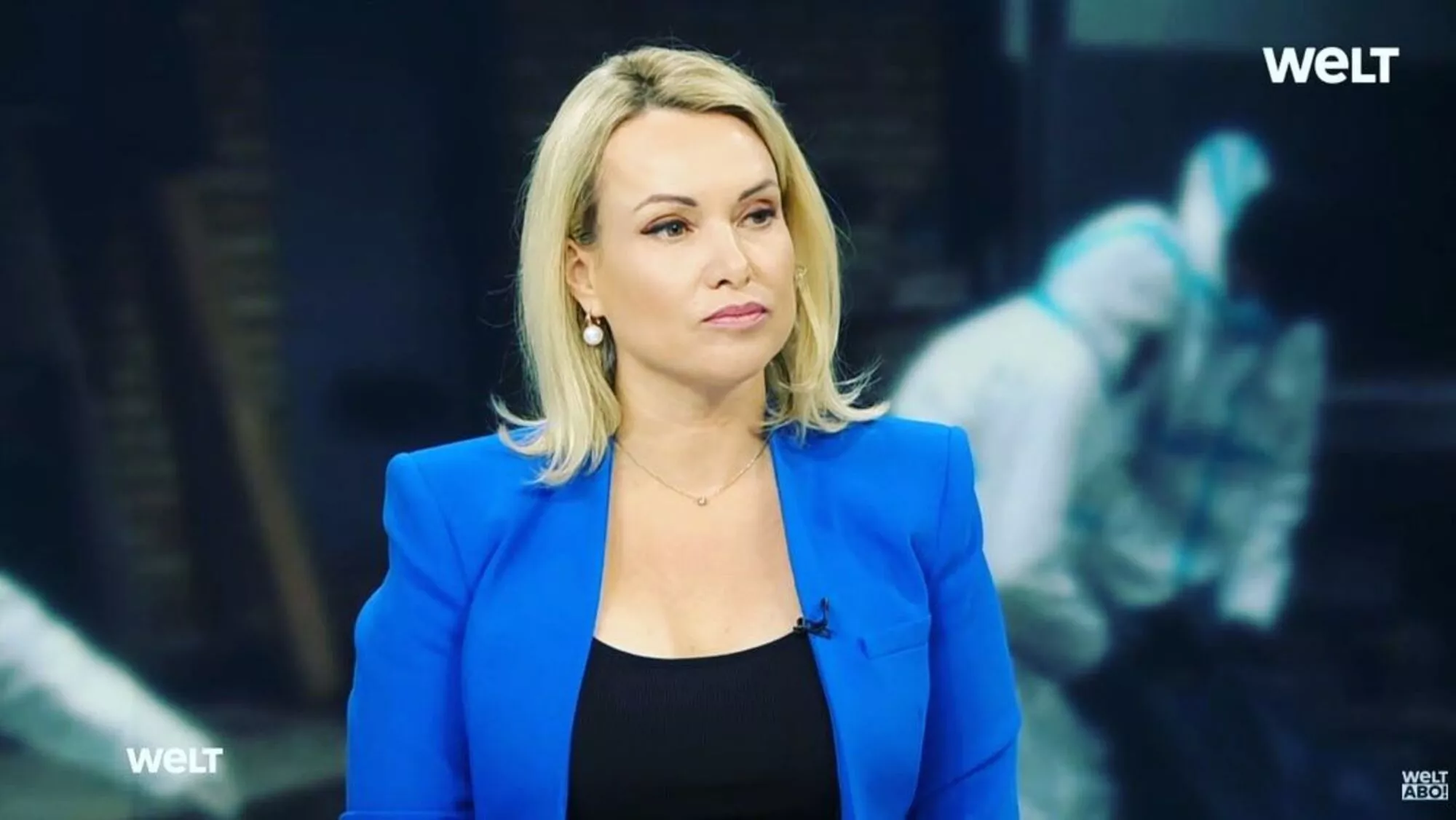 &laquo;Можливо, мене заарештують просто в аеропорту&raquo;: Овсяннікова повідомила, що &laquo;вимушено&raquo; летить до Росії