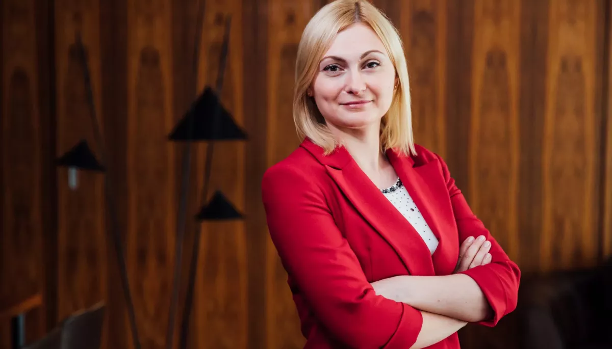 Рішення Ахметова свідчить, що медіа для олігархів є насамперед інструментом політичного впливу &ndash; Євгенія Кравчук