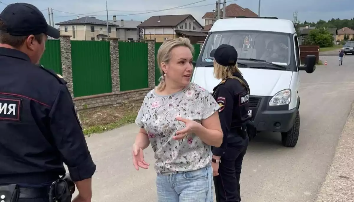 Овсяннікову відпустили з поліції та хочуть оштрафувати, але не через антивоєнний пікет