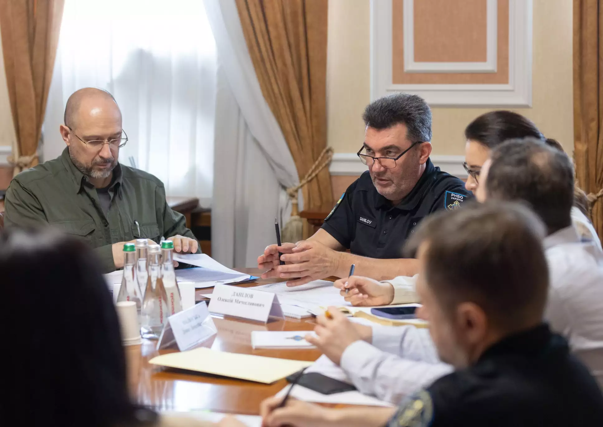 Данілов нарахував в Україні 86 потенційних олігархів