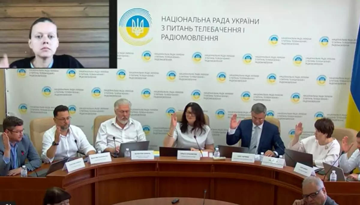 Нацрада анулювала аналогову  ліцензію Прямого каналу для мовлення на окупованих територіях