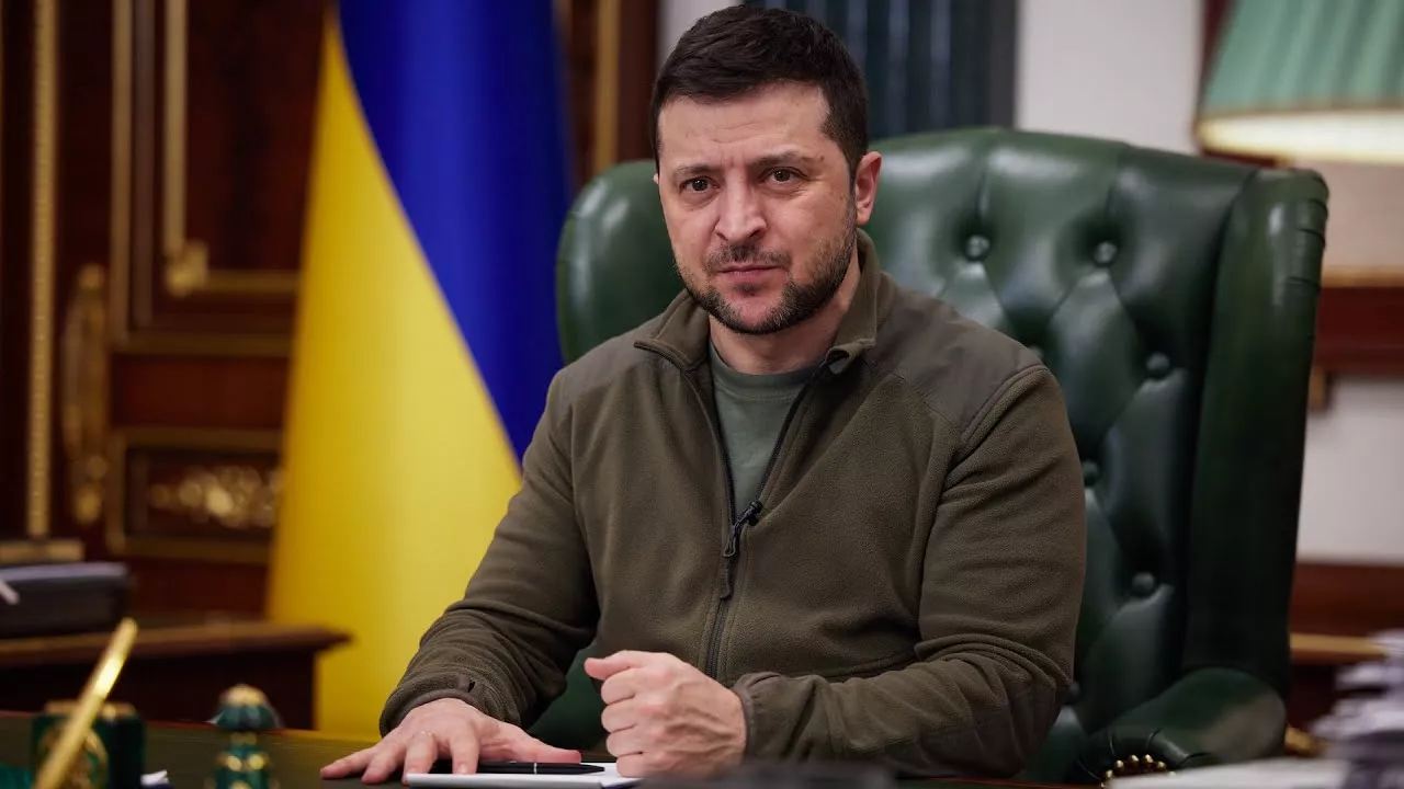 В ефір низки радіостанцій вийшов фейк, що &laquo;Зеленський в реанімації&raquo;. &laquo;ТАВР Медіа&raquo; заявив про кібератаку