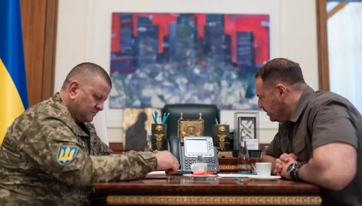 В Україні створять інформаційний хаб для військових журналістів