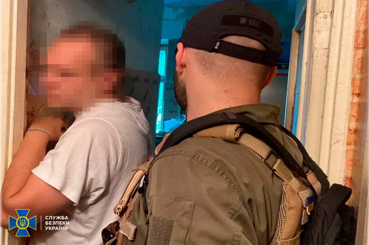 Мешканця Києва викрили на передачі російським медійникам інформації про українських військових &ndash; прокуратура