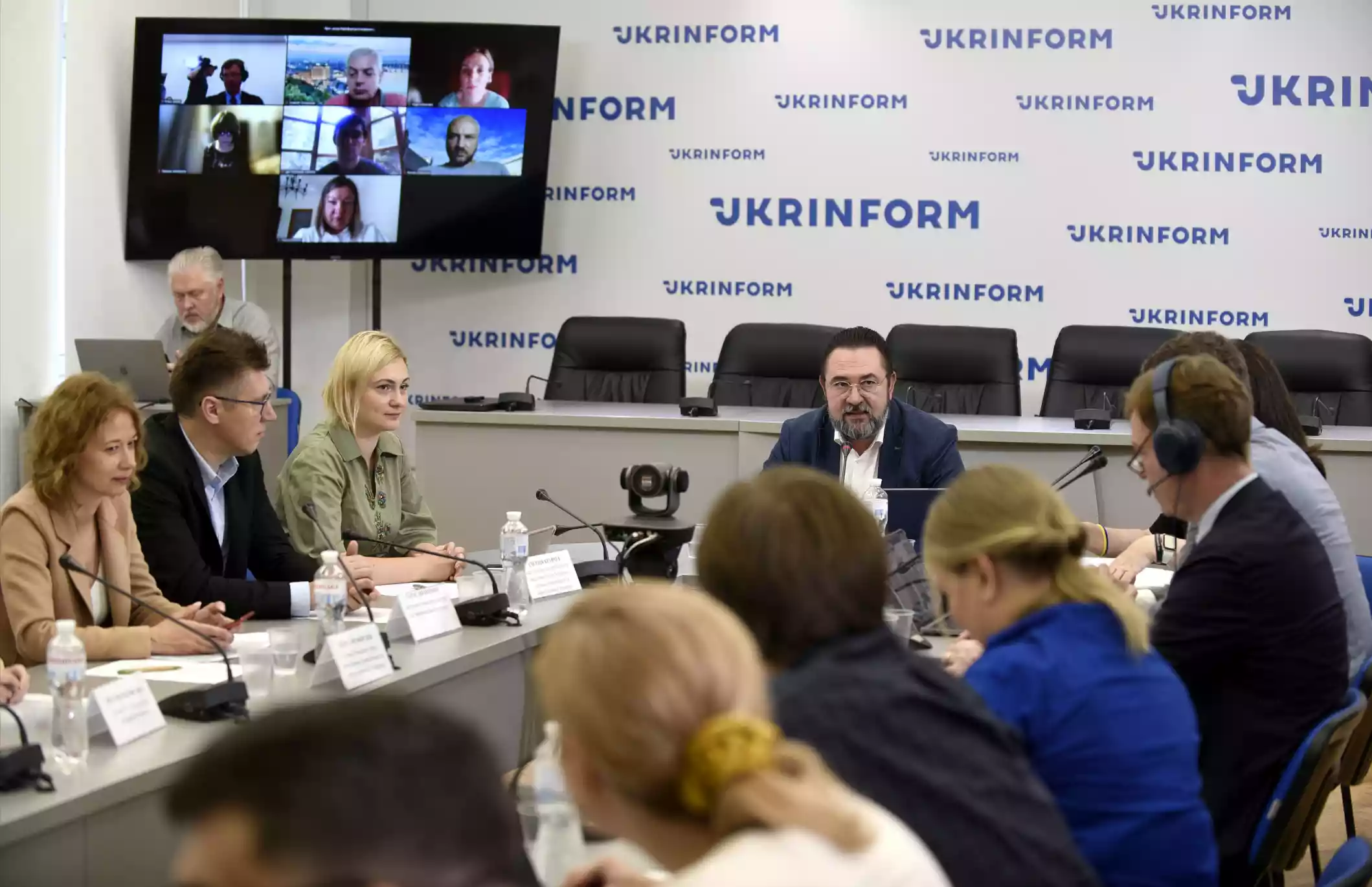 Посилення ролі Нацради, відповідь загрозам в інформаційній безпеці та регулювання онлайн-медіа: головне з дискусії щодо законопроєкту «Про медіа»