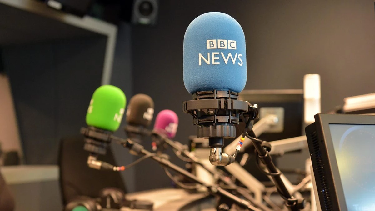 Радіо BBC вперше з 1990-х років втратило перевагу за часом прослуховування над комерційними станціями