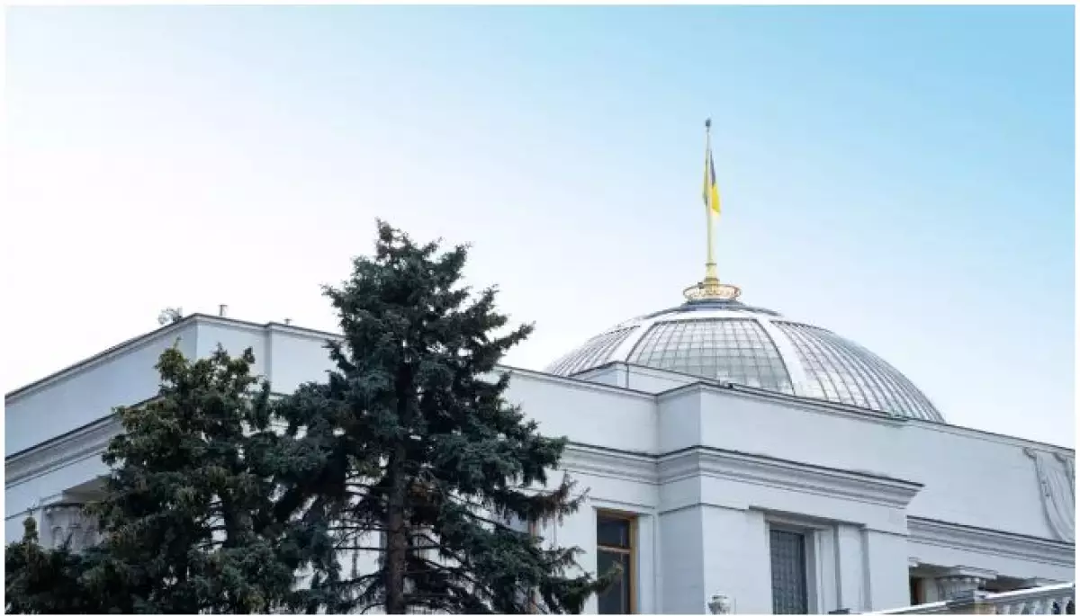 Рада зобов’язала провайдерів включати на час карантину всі інформаційні загальнонаціональні ефірні канали