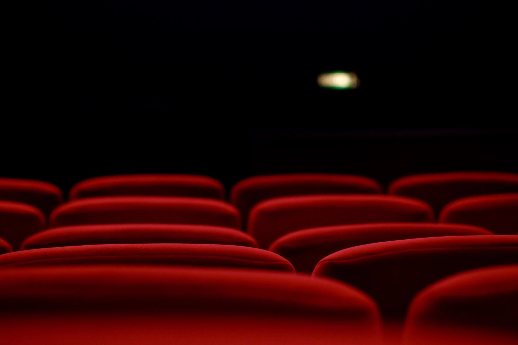 Film.ua про касові збори в умовах війни: Дивимось на ці цифри й тихо плачемо