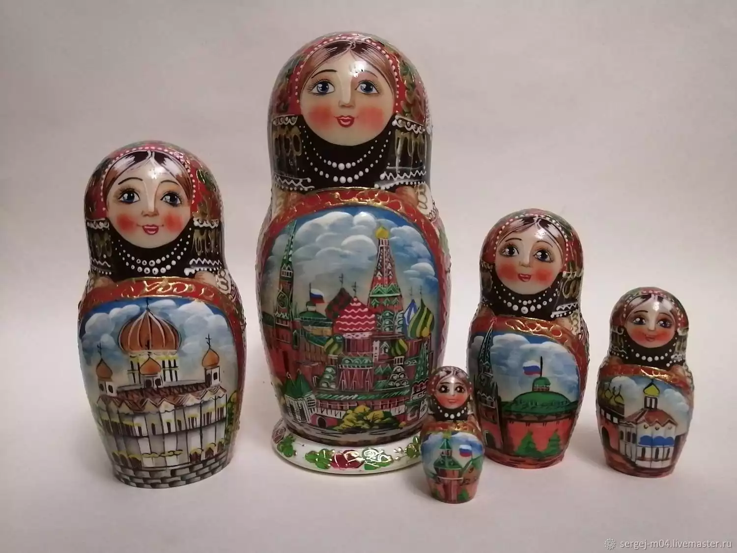 СБУ викрила мережу проросійських пропагандистів. Це підприємці, робітник заводу і вчителька
