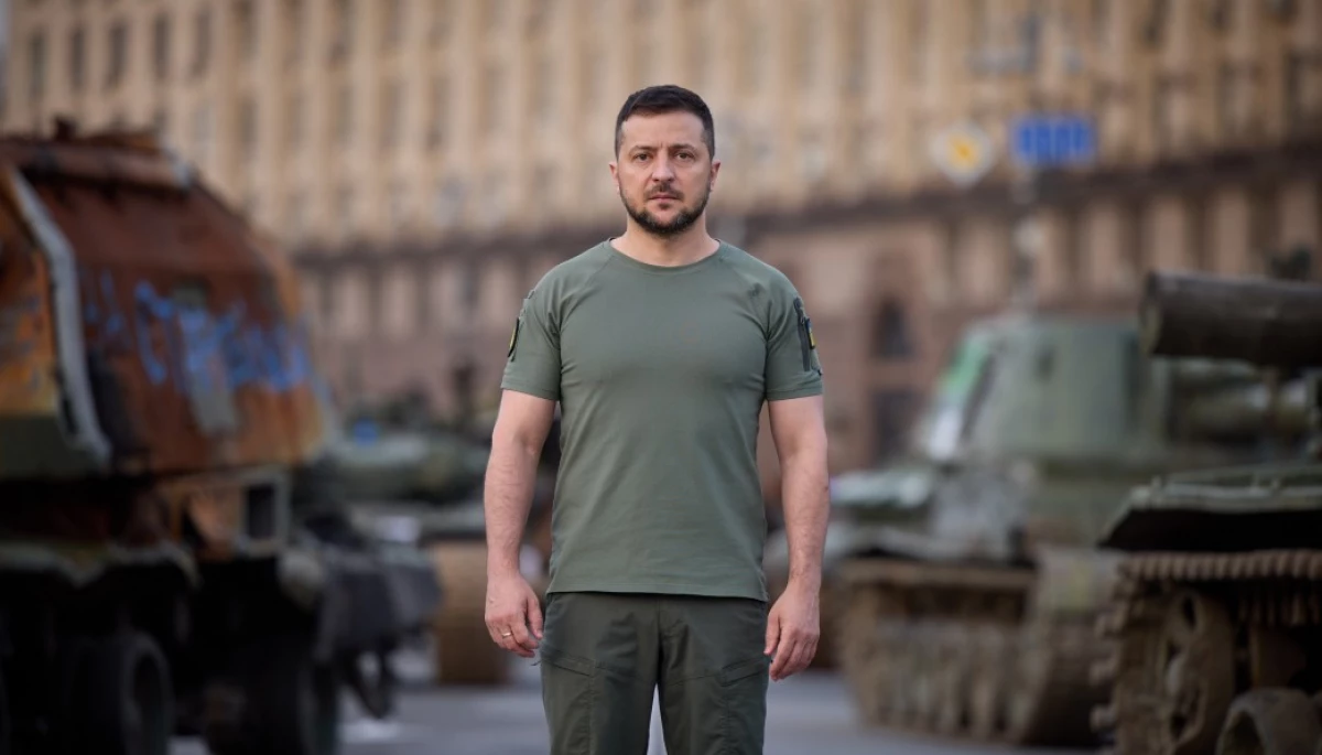 Зеленський у День Незалежності: Ми піднімемо руки вгору лише один раз &ndash; коли святкуватимемо нашу перемогу (ВІДЕО)