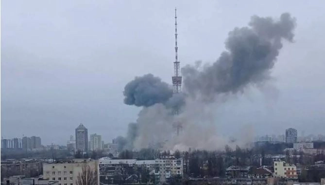 Регіональні канали, які зазнали обстрілів та окупації розказали, як їм вдається виживати після нападу Росії