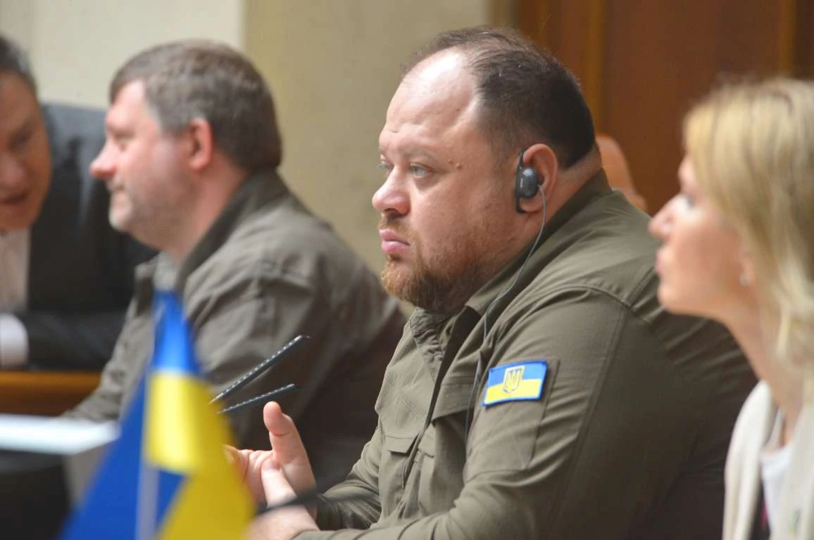 34 нардепи закликали не виносити законопроєкт «Про медіа» на пленарне засідання Ради