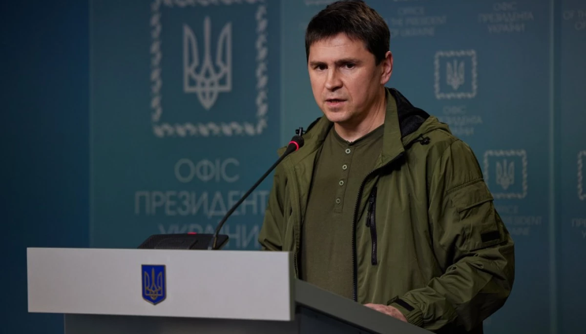 Подоляк: Окупанти проводять не «референдум», а пропагандистське шоу для «z-мобілізації»