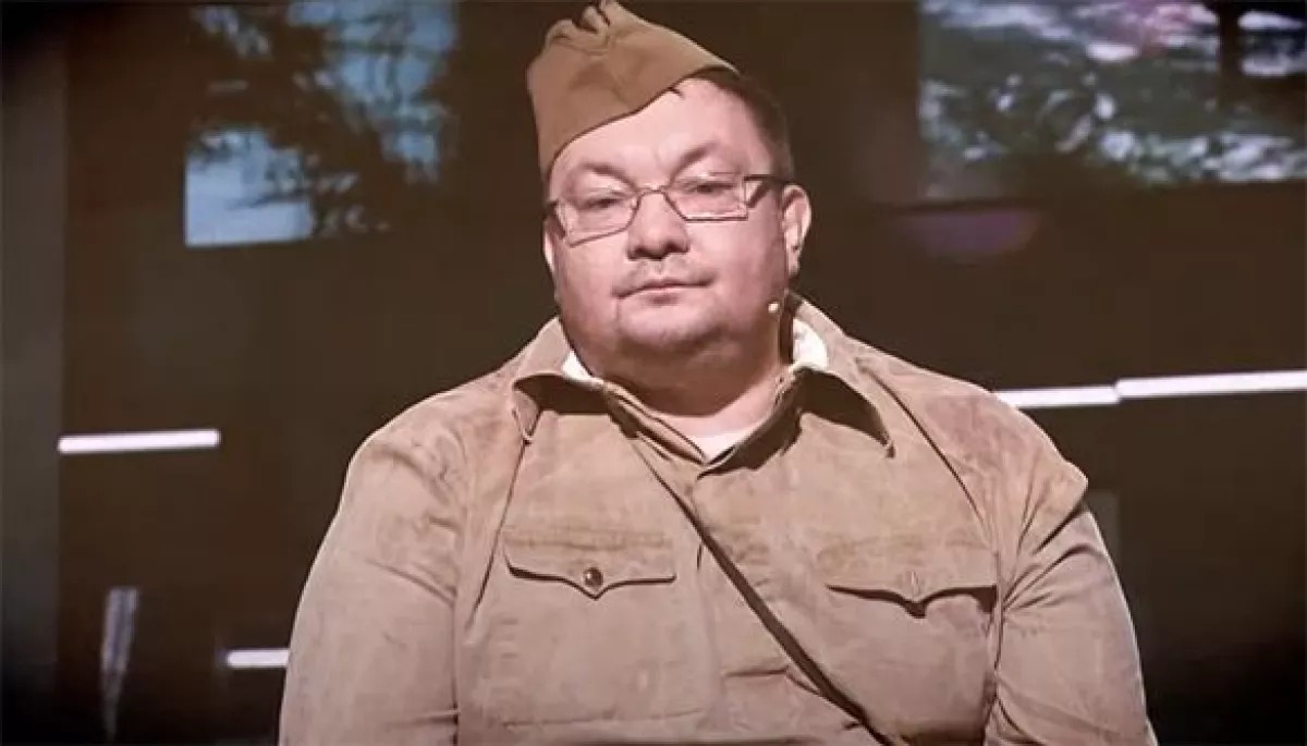 До речі, де Піховшек?