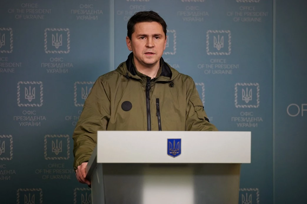 Подоляк – світовим ЗМІ: Жодних «референдумів» в Україні немає, є російське пропагандистське шоу