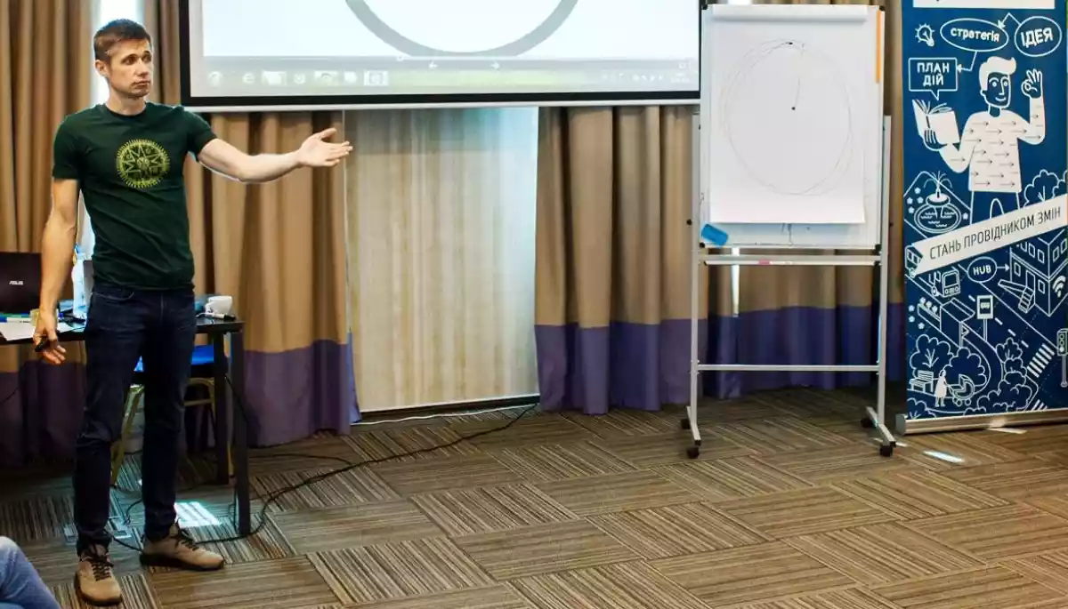 &laquo;Як футболісти після тривалої травми&raquo;. Під час National Media Talk-2022 ішлося про психічне здоров'я медійників