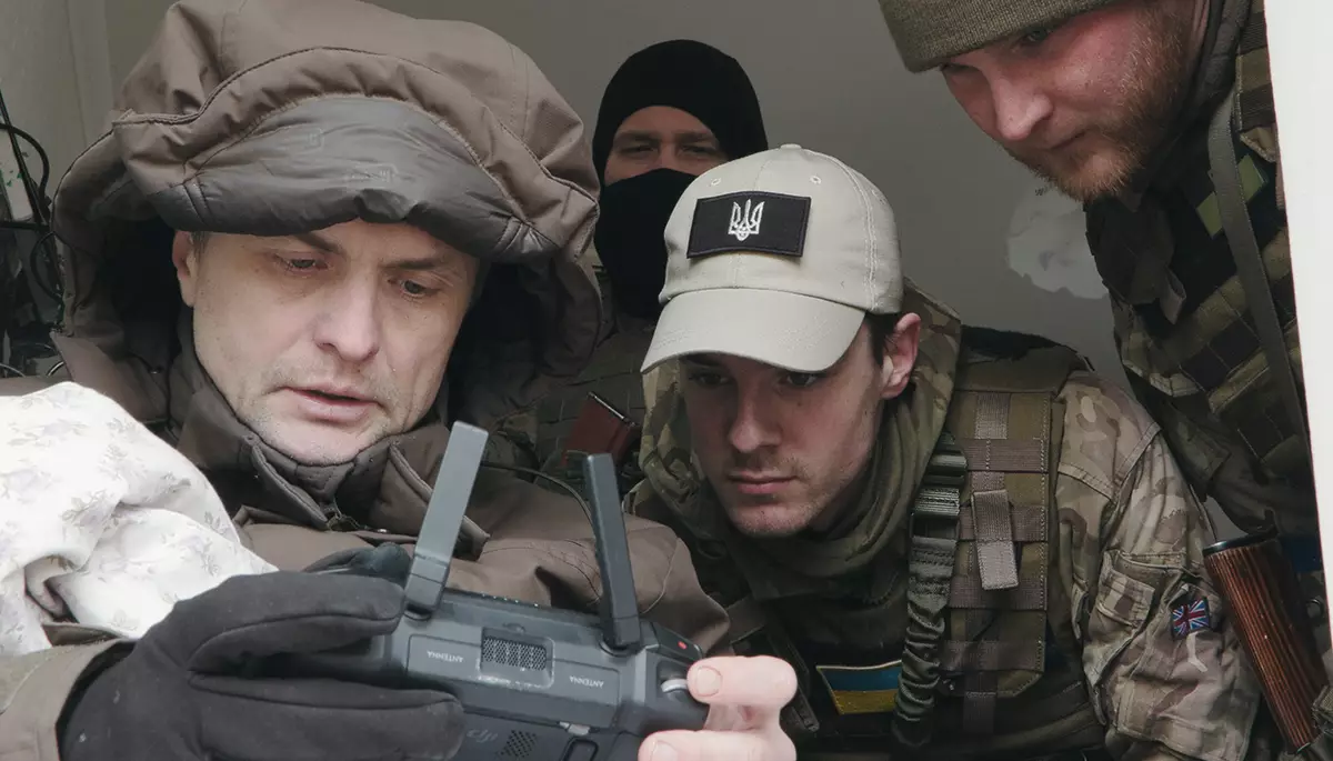 Фільм без дозволу, або Один день із життя &laquo;Вавилона&rsquo;13&raquo;