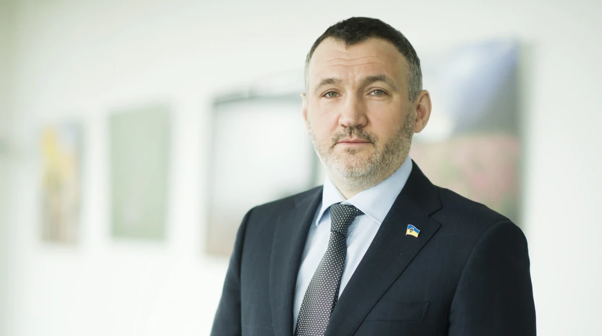 Нардепу Ренату Кузьміну повідомили про підозру у держзраді за поширення роспропаганди