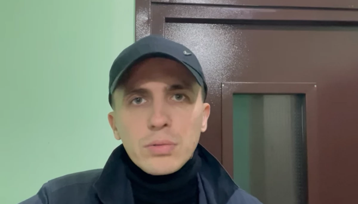 Михайло Ткач заявив про перешкоджання журналістській діяльності через візит невідомих до водія його команди