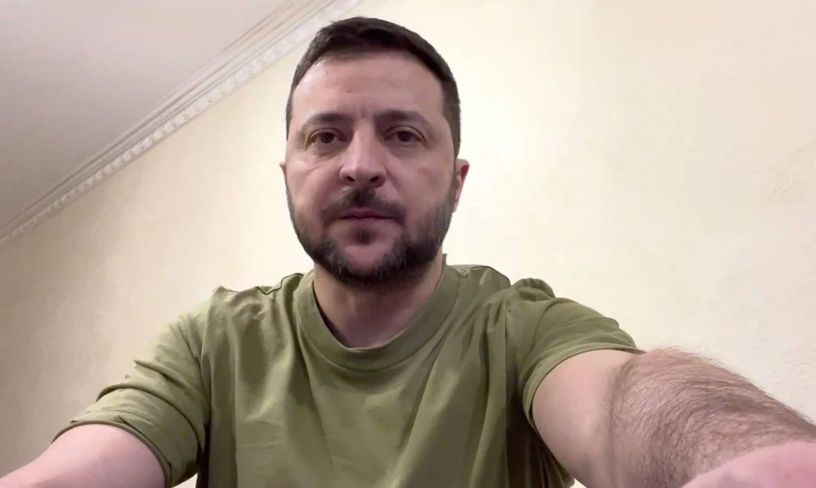 Зеленський про російські ракетні обстріли та атаки дронів: Ворог влаштовує терор мирного населення