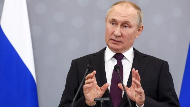 Путін видав указ про &laquo;воєнний стан&raquo; на окупованих українських територіях