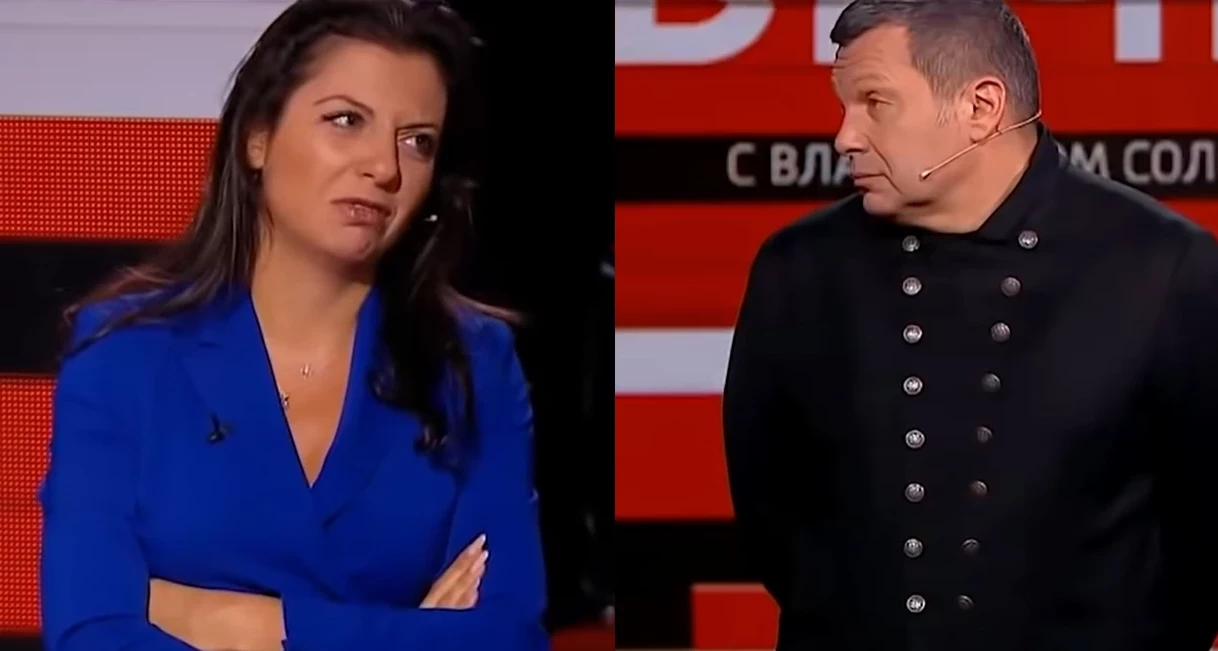 «Медуза»: Російським пропагандистам наказали заспокоювати громадян, що воєнний стан «нічого не змінює»