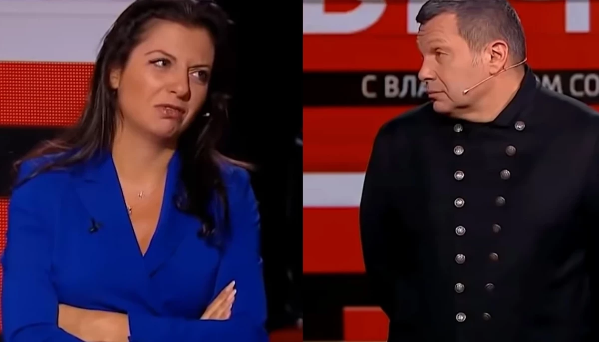 «Медуза»: Російським пропагандистам наказали заспокоювати громадян, що воєнний стан «нічого не змінює»