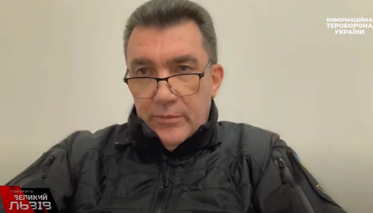 Данілов: Телеканал &laquo;FreeДом&raquo; вестиме мовлення англійською