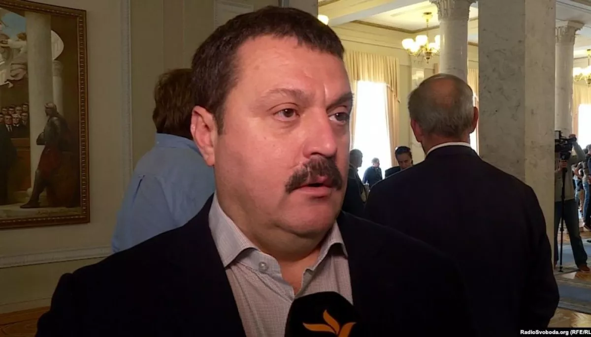 Суд заочно заарештував нардепа Андрія Деркача