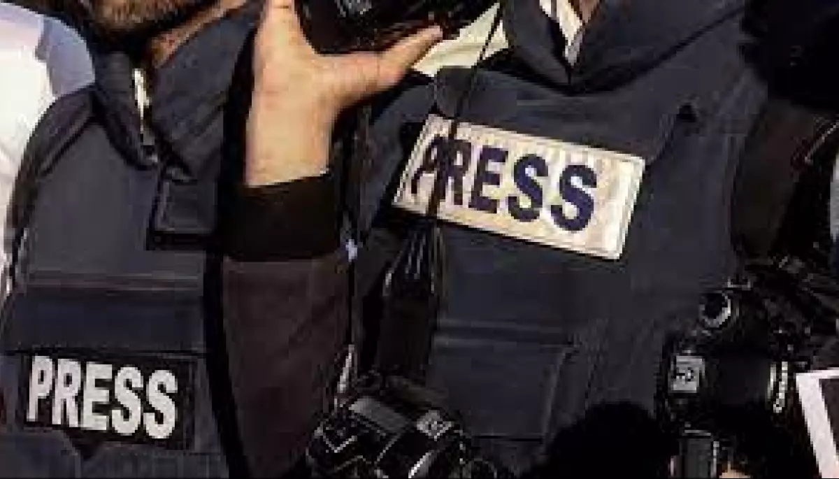 Хаб підтримки регіональних медіа надає захисну амуніцію журналістам